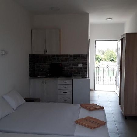 Lugano Apartment Ulcinj Bagian luar foto