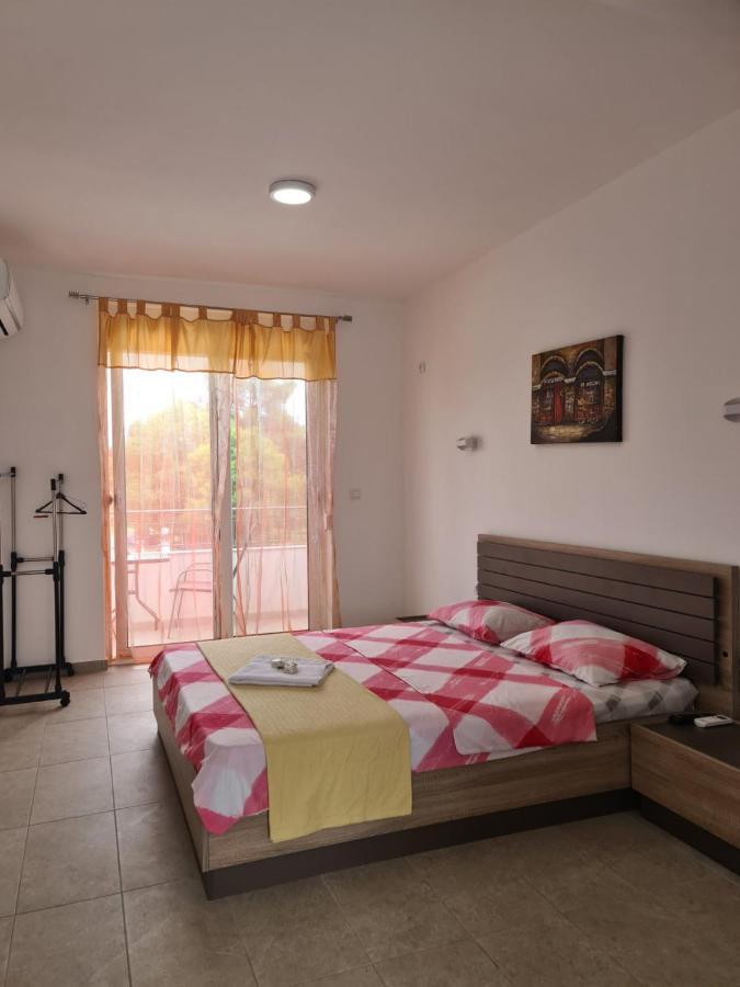 Lugano Apartment Ulcinj Bagian luar foto